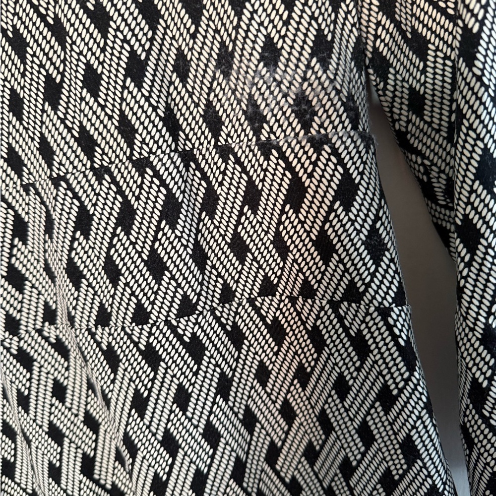 Talbots Black and White Geometric Dress Size M - Picture 4 of 4